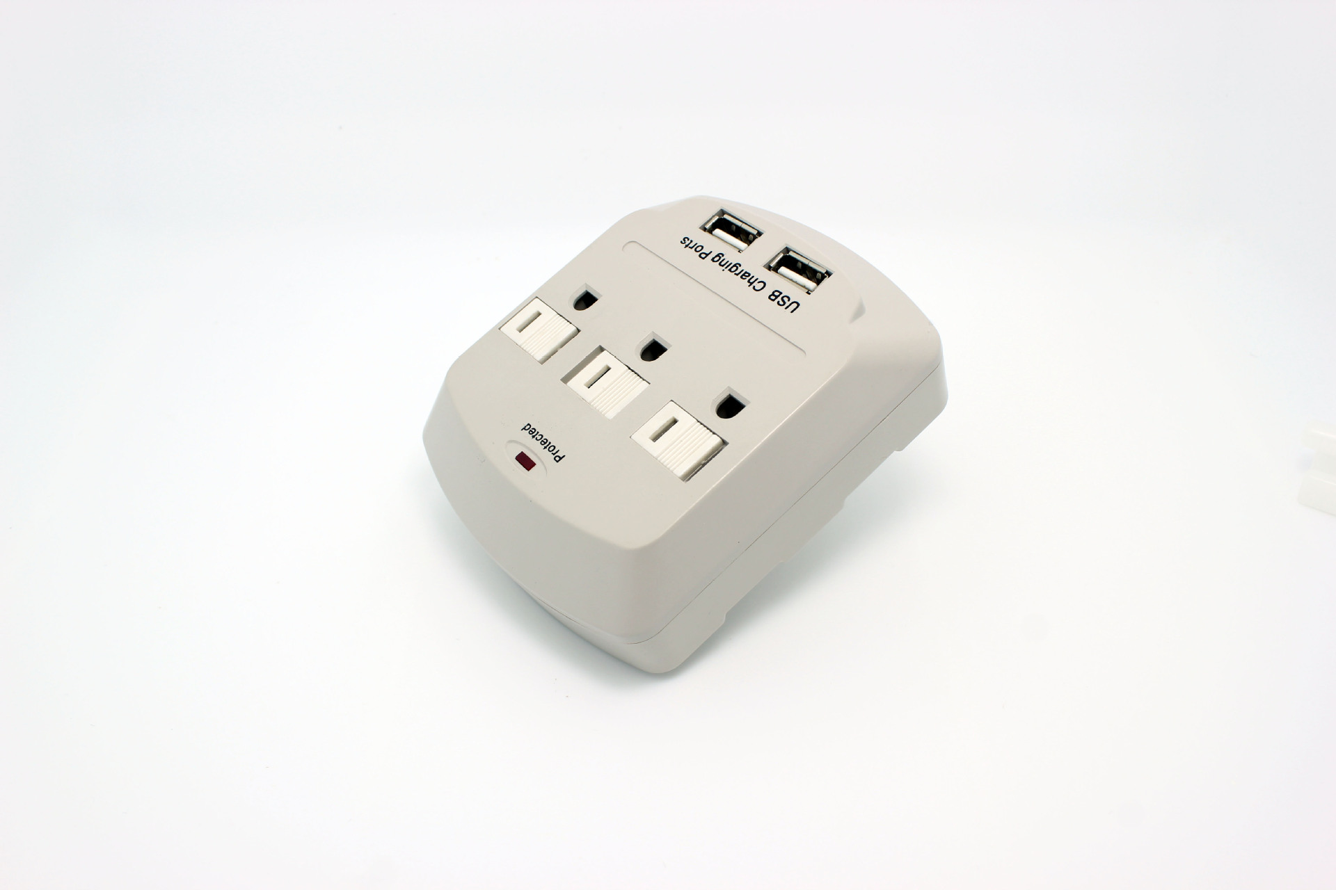 一转三 美式转换插座 带2个usb端口 带防雷保护