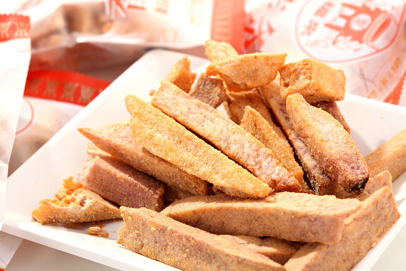 特价供应 番茄味散装香芋条 旅游必备休闲解馋零食 16斤/箱