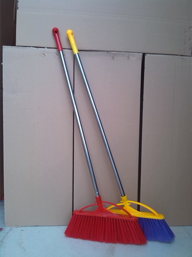 厂家直销生产扫把塑料扫帚