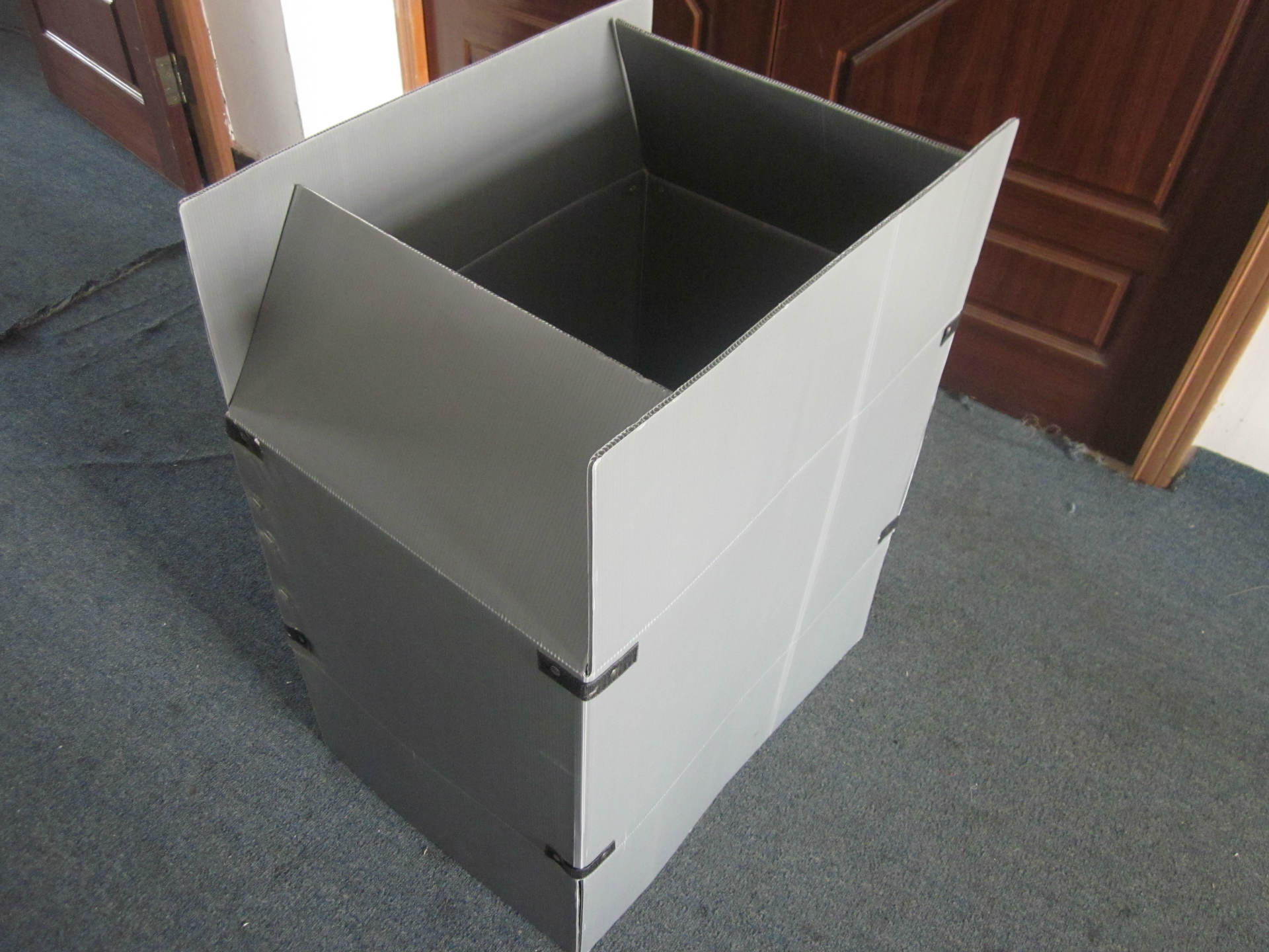 初加工材料 包装材料及容器 塑料包装容器 塑料箱 可折叠可循环使用