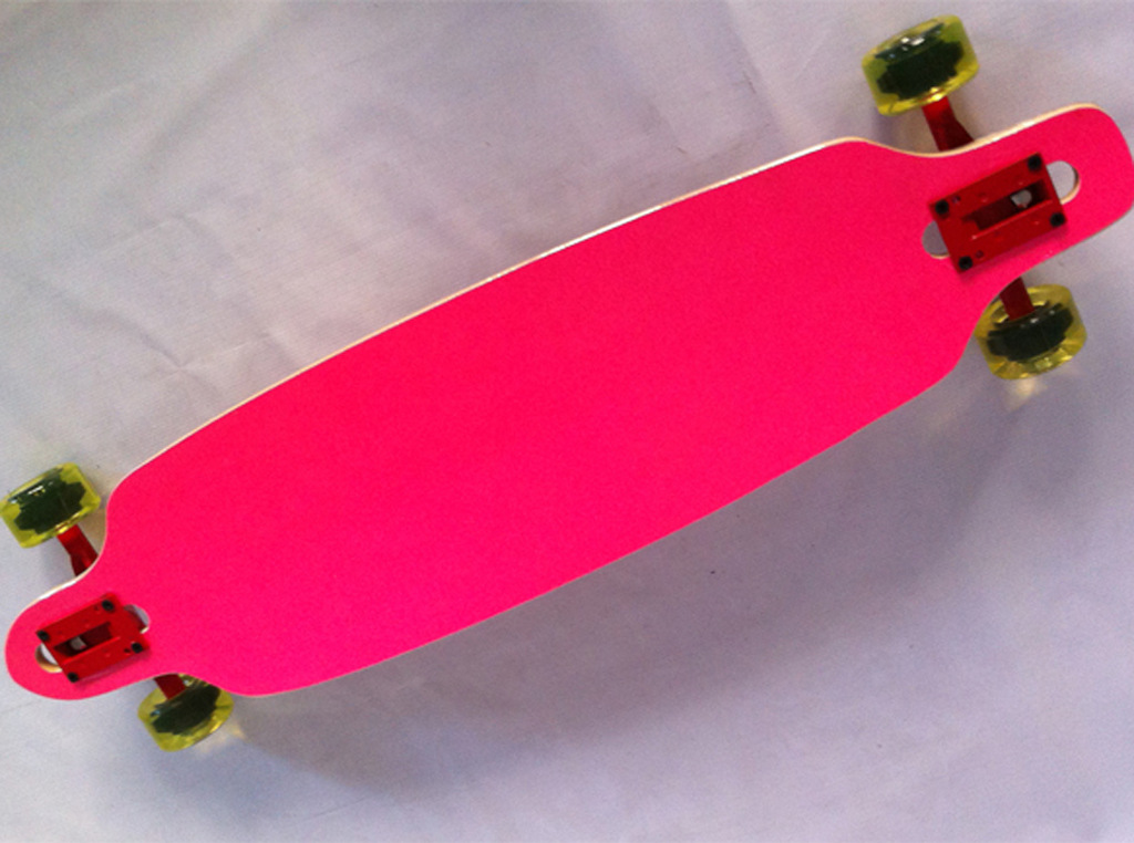 厂家直销批发零售,定制东北枫木优质儿童四轮滑板