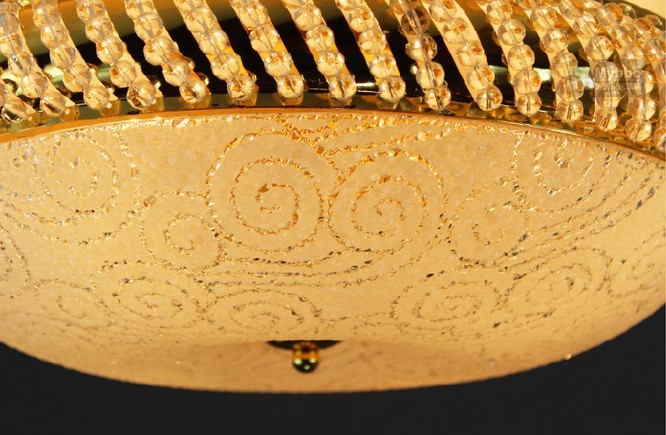 传统水晶灯菠萝卧室灯吸顶灯大量批发 仅售40元 热卖中