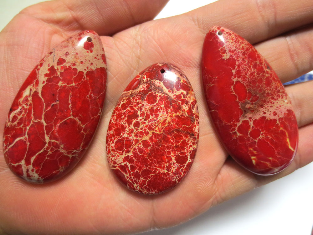 批发水晶吊坠批发精品红色帝皇石吊坠直径60*30mm