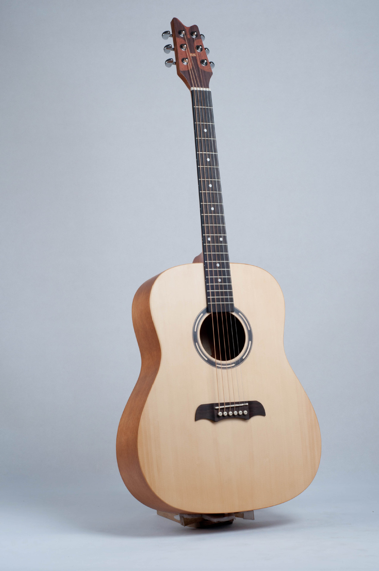 吉他yh0596 yh-310 41寸云杉单板民谣吉他