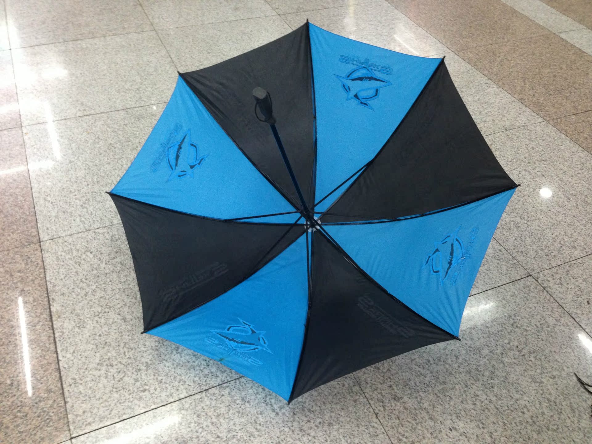 【厂家直销】75cm双架手开涤纶布彩色晴雨伞可印广告定制晴雨伞