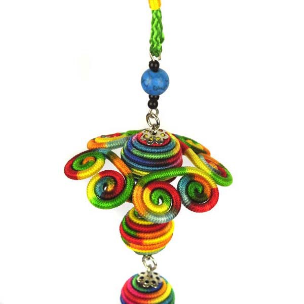云南民族挂件饰品批发 特色手工彩线编织汽车挂件 包包手机挂饰