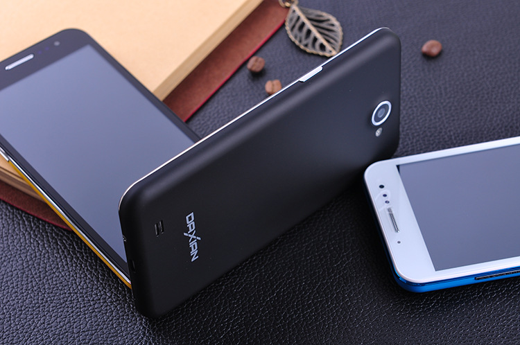 正品行货四核 800万像素 安卓4.1 大显e8000 5.