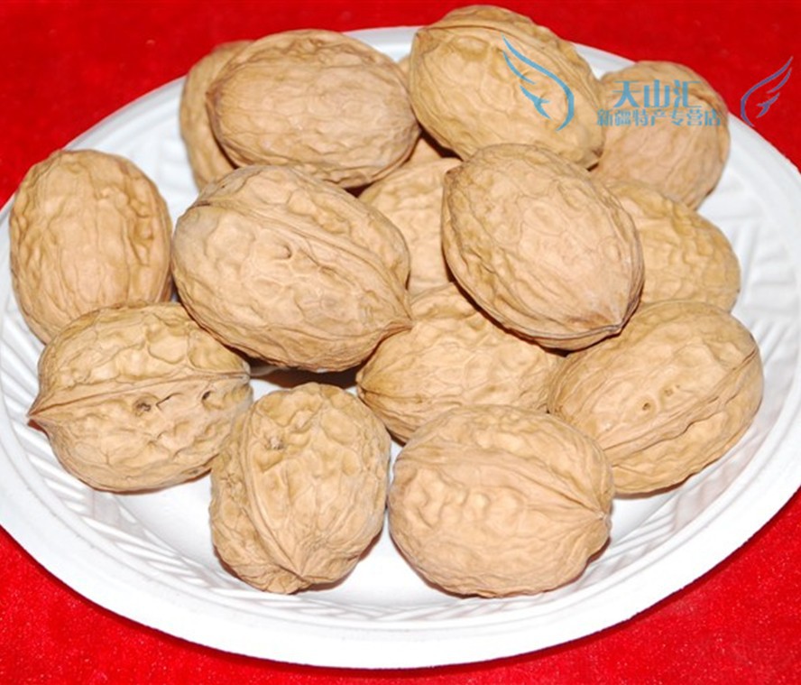 批发新疆和田特产 特级薄皮大核桃(核桃王)500g