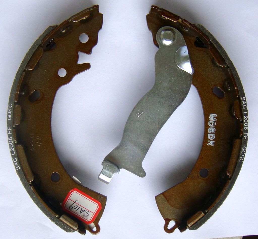 剎車蹄brake shoe 剎車片 鼓式剎車蹄