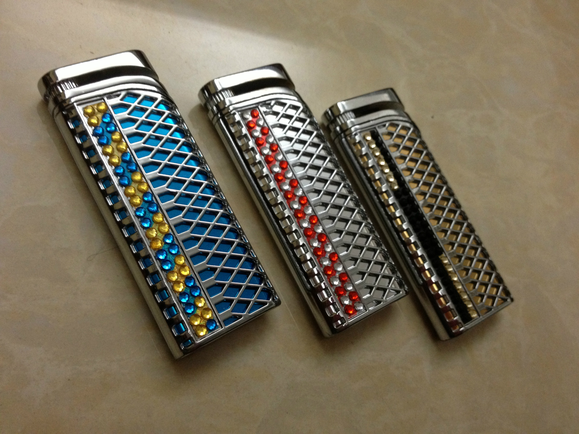 柏士603防风钻石打火机 新款