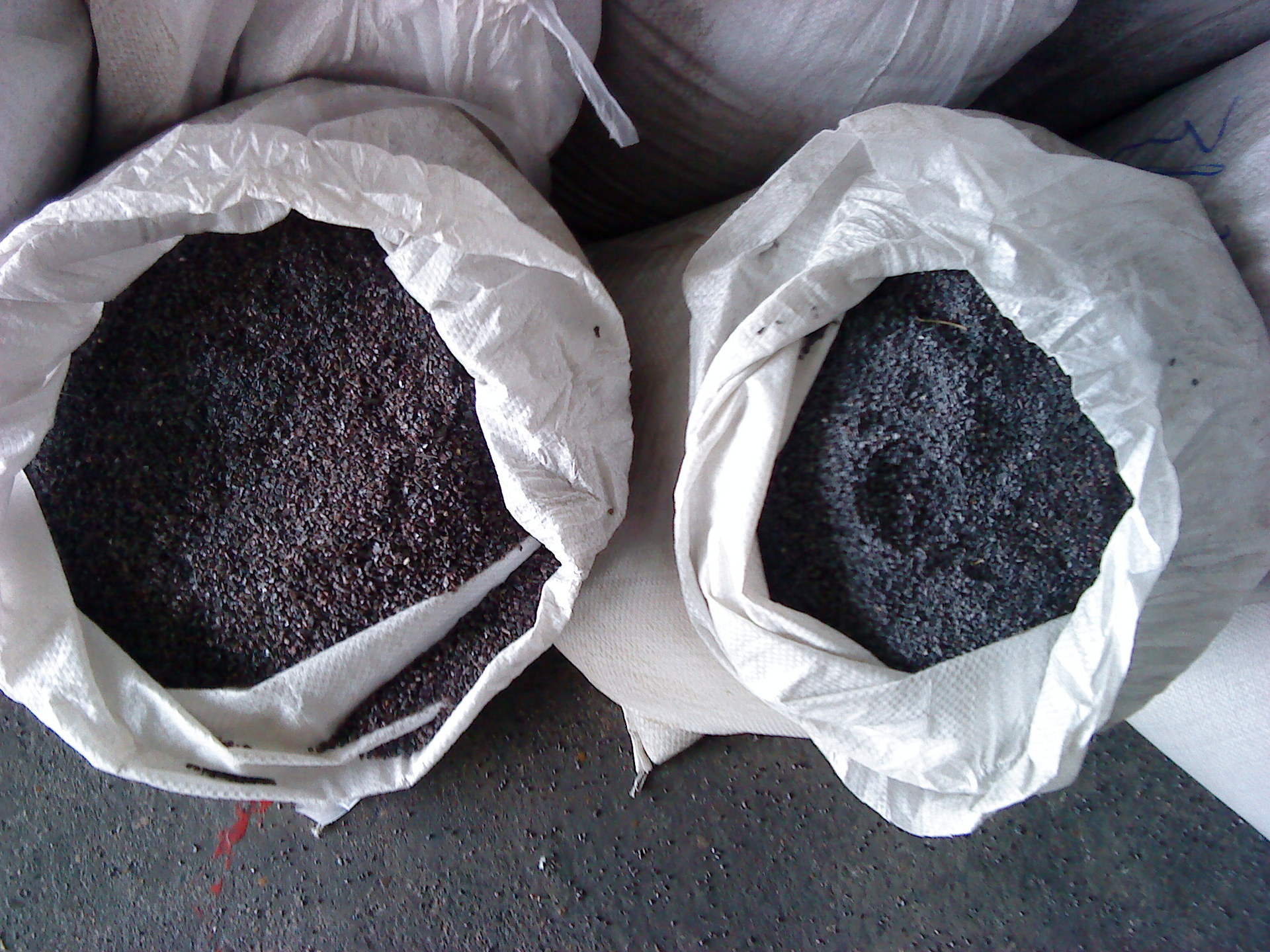 供应石墨粉.石墨鳞片.润滑石墨粉.导电石墨粉