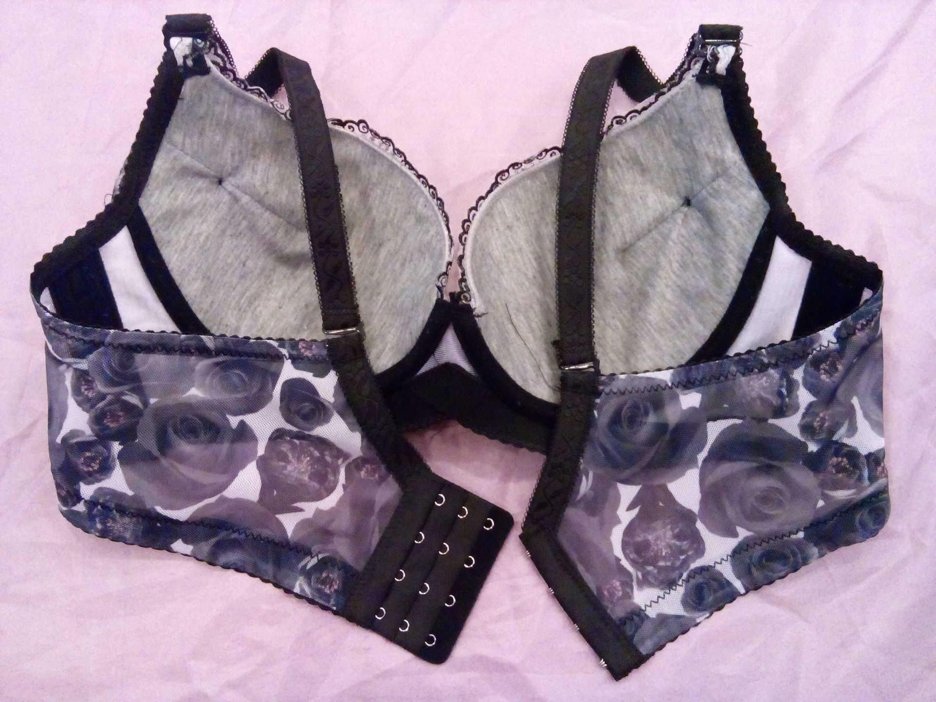 大量批发2013年新款软托c罩品牌文胸