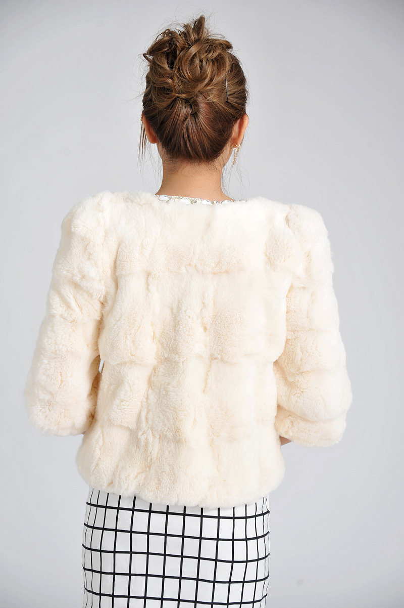 殷素女装 2013新款皮草高档獭兔毛小外套 时尚镶钻短款七分袖3180