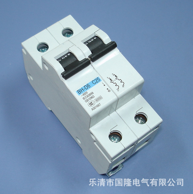 供应小型断路器dz47空气开关三菱bh厂家生产