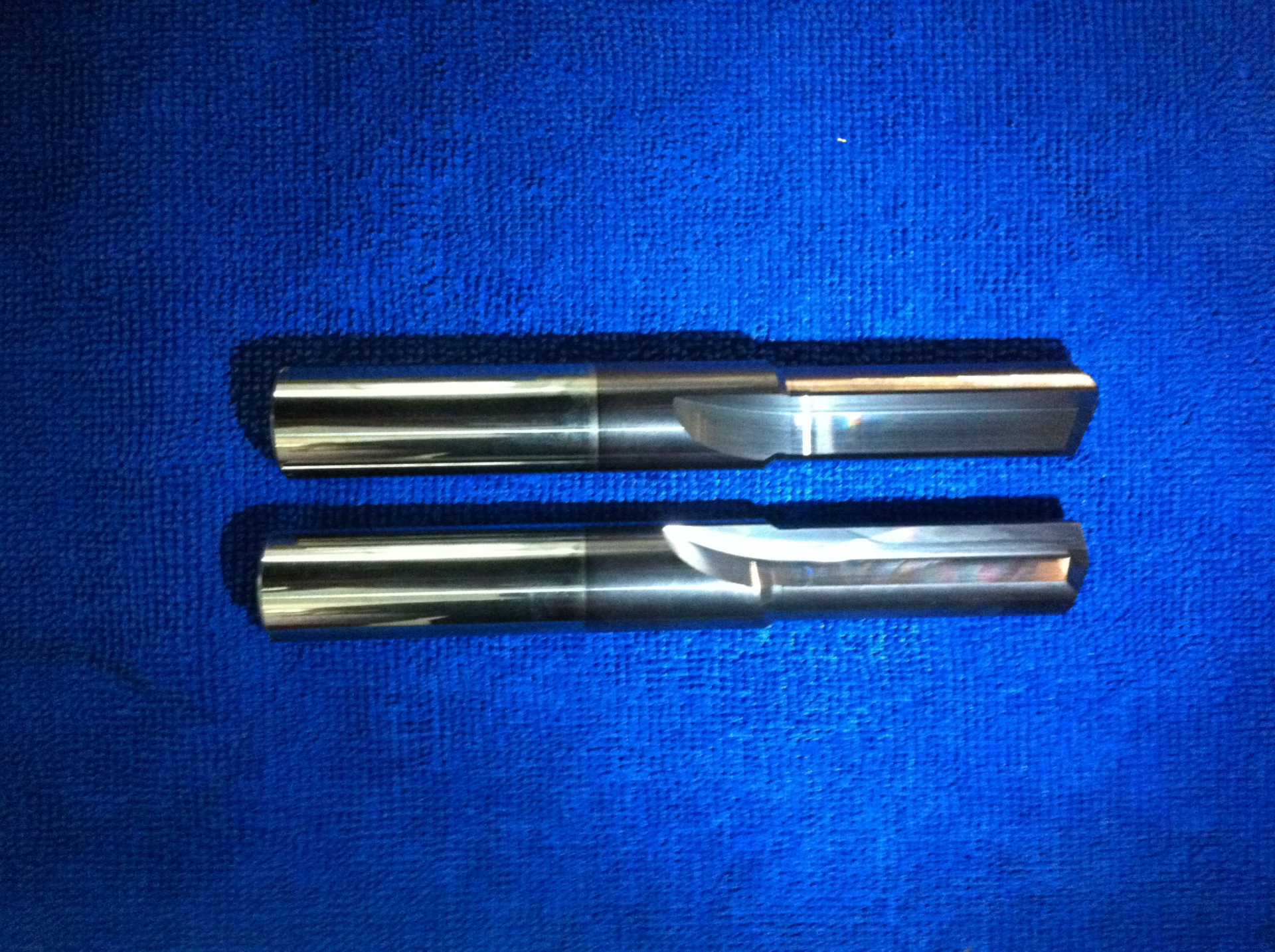 梦特刀具 常州定制加工整体硬质合金直孔内冷钻