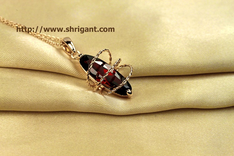 伊泰莲娜 丽晶 时尚 水晶项链