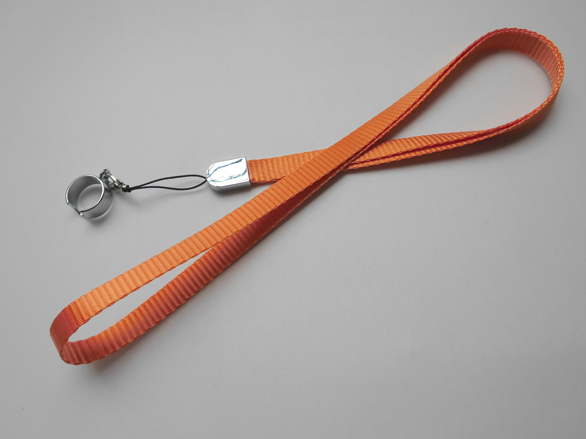 工厂直销电子烟挂绳 高档电子烟挂绳产品定制与研发,可按要求定