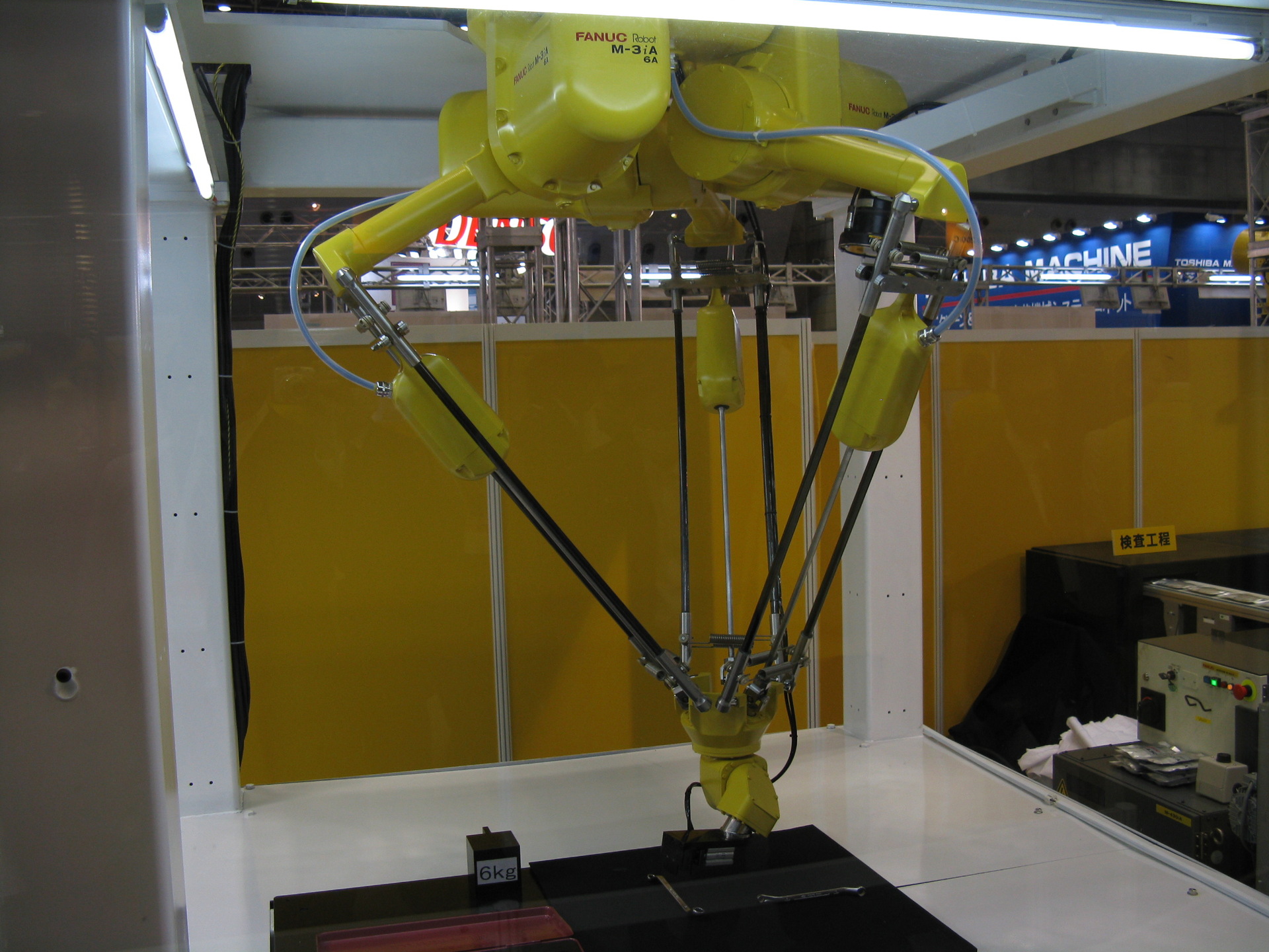 并联六轴机器人,.装配,.视觉跟踪分检机器人.,上下料取件等,.