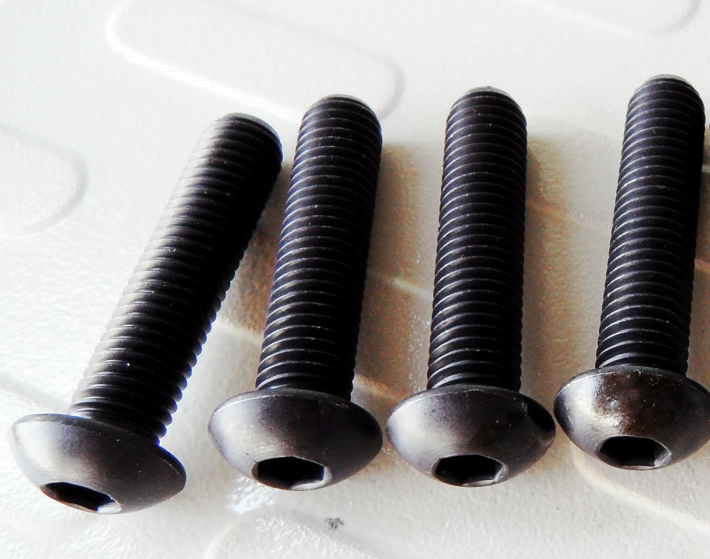 10.9级盘头内六角螺栓