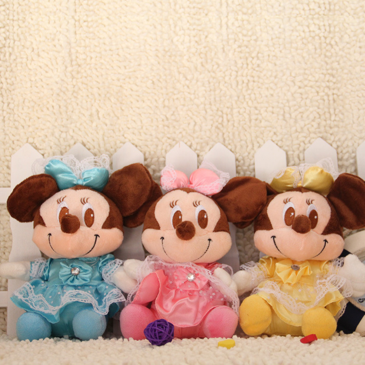 【米思玩具】18cm新款热卖米奇米妮公仔 毛绒玩具批发 可定做