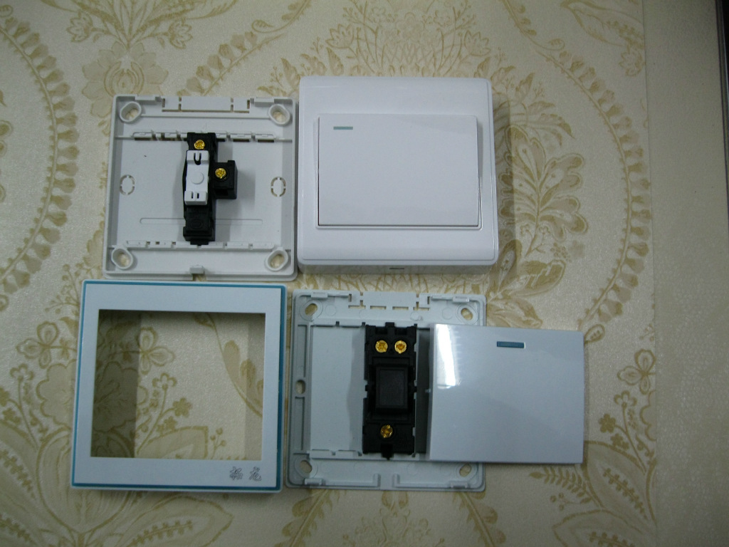 墙壁开关明装t7系列一开双控开关