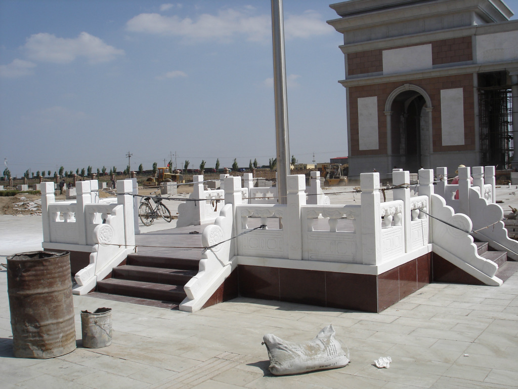 供应石雕旗杆台