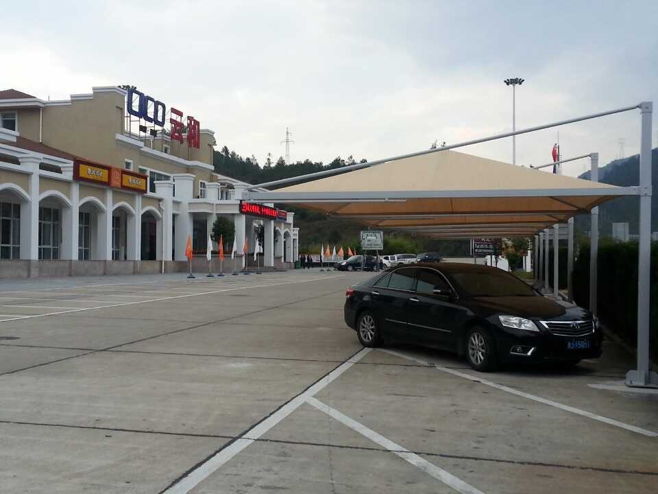 云和服务区 - 副本