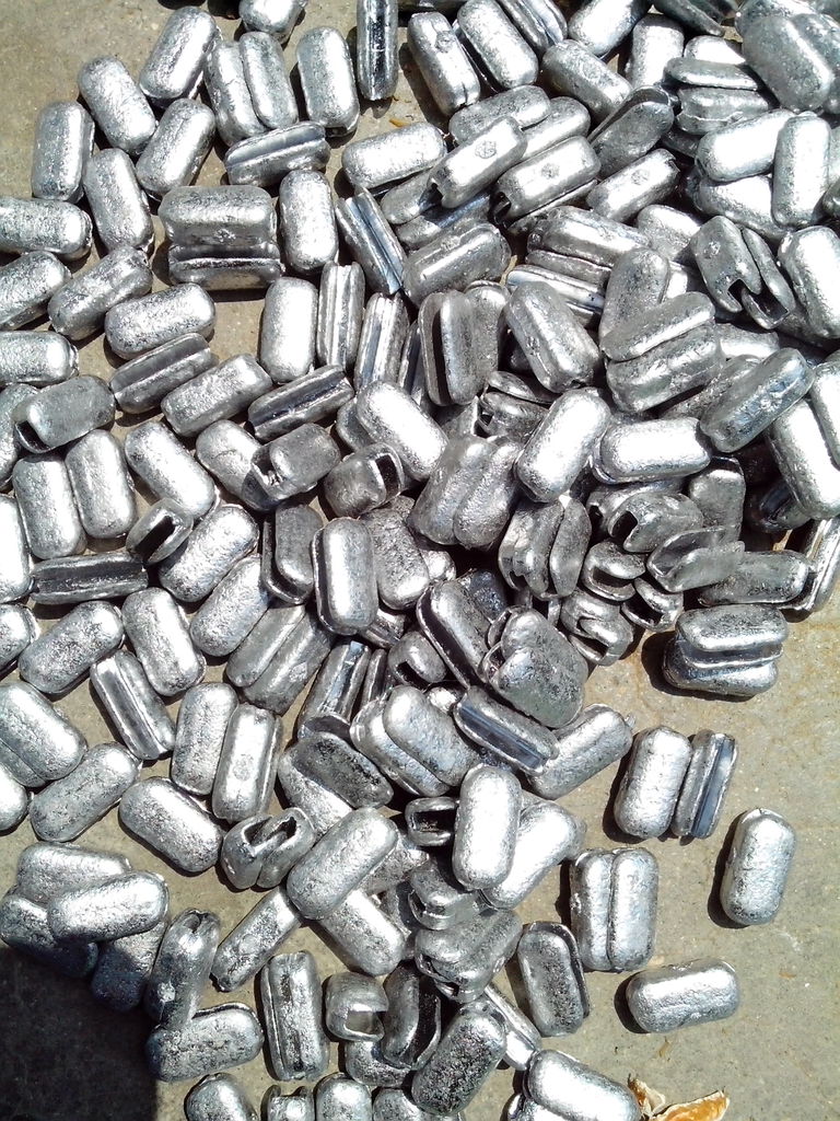 9元特卖铅坠 鱼坠 开口铅坠低价