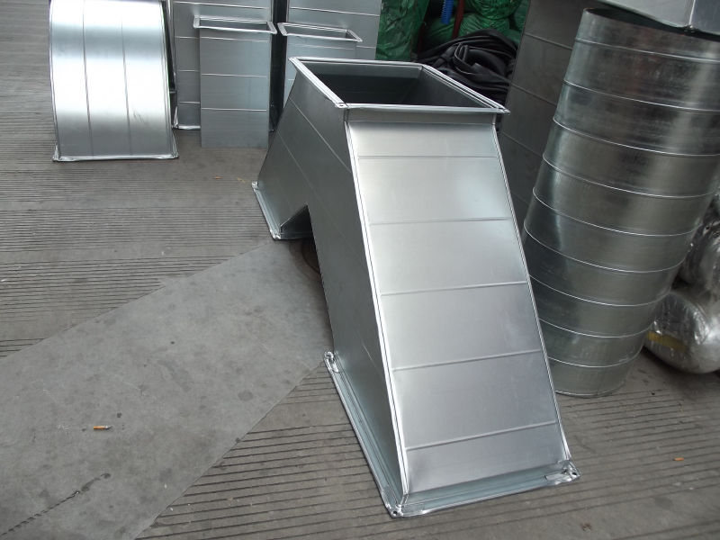 苏州通风管道-铝合金风口是中央空调管道系统中必备的材料