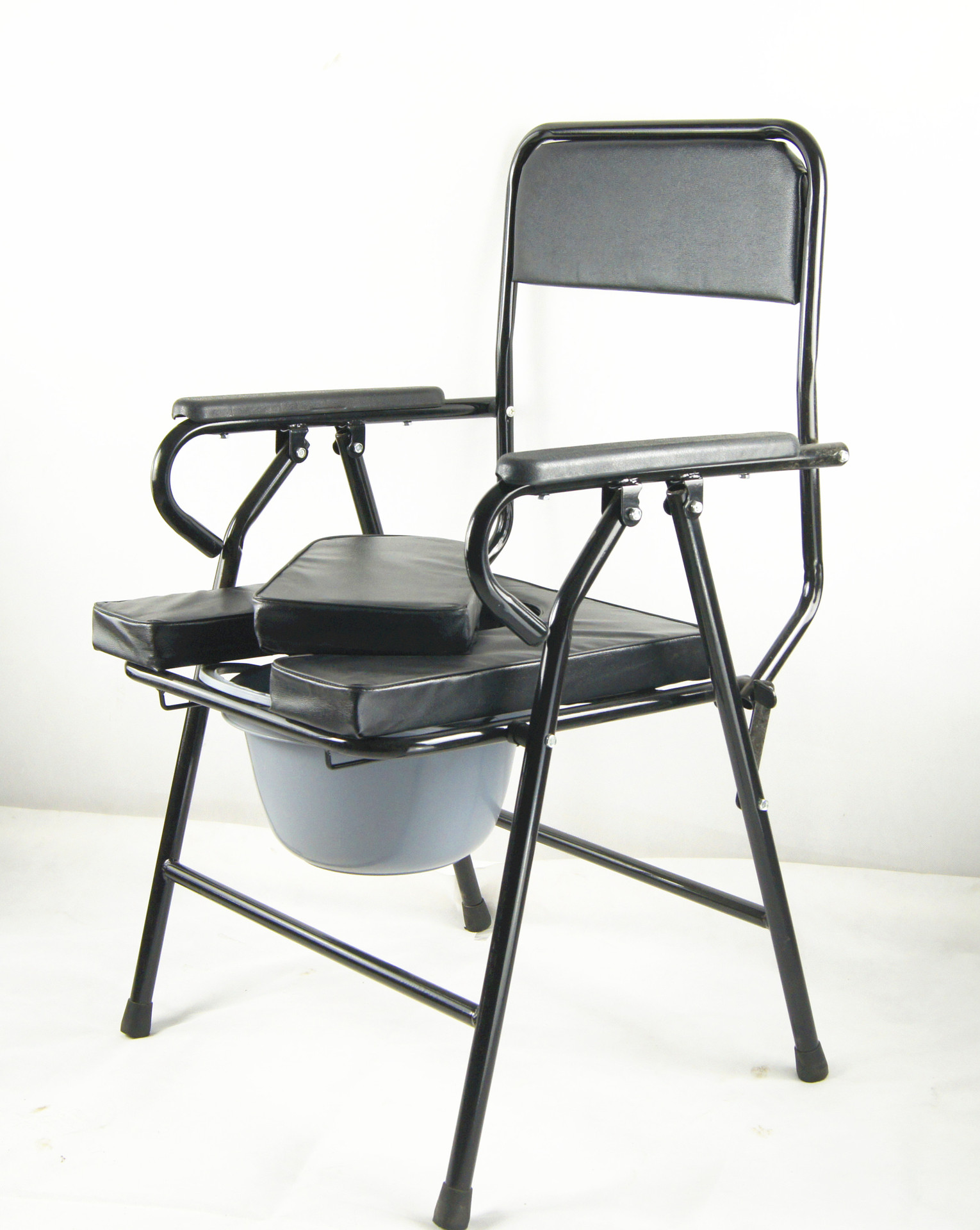 优质皮革面高靠背坐便椅 带桶坐便椅 老人必备品可折叠 品质保证