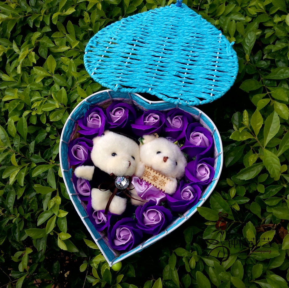 新热销情侣公仔心形香皂礼盒 平安夜送女友最佳礼品 情侣礼物