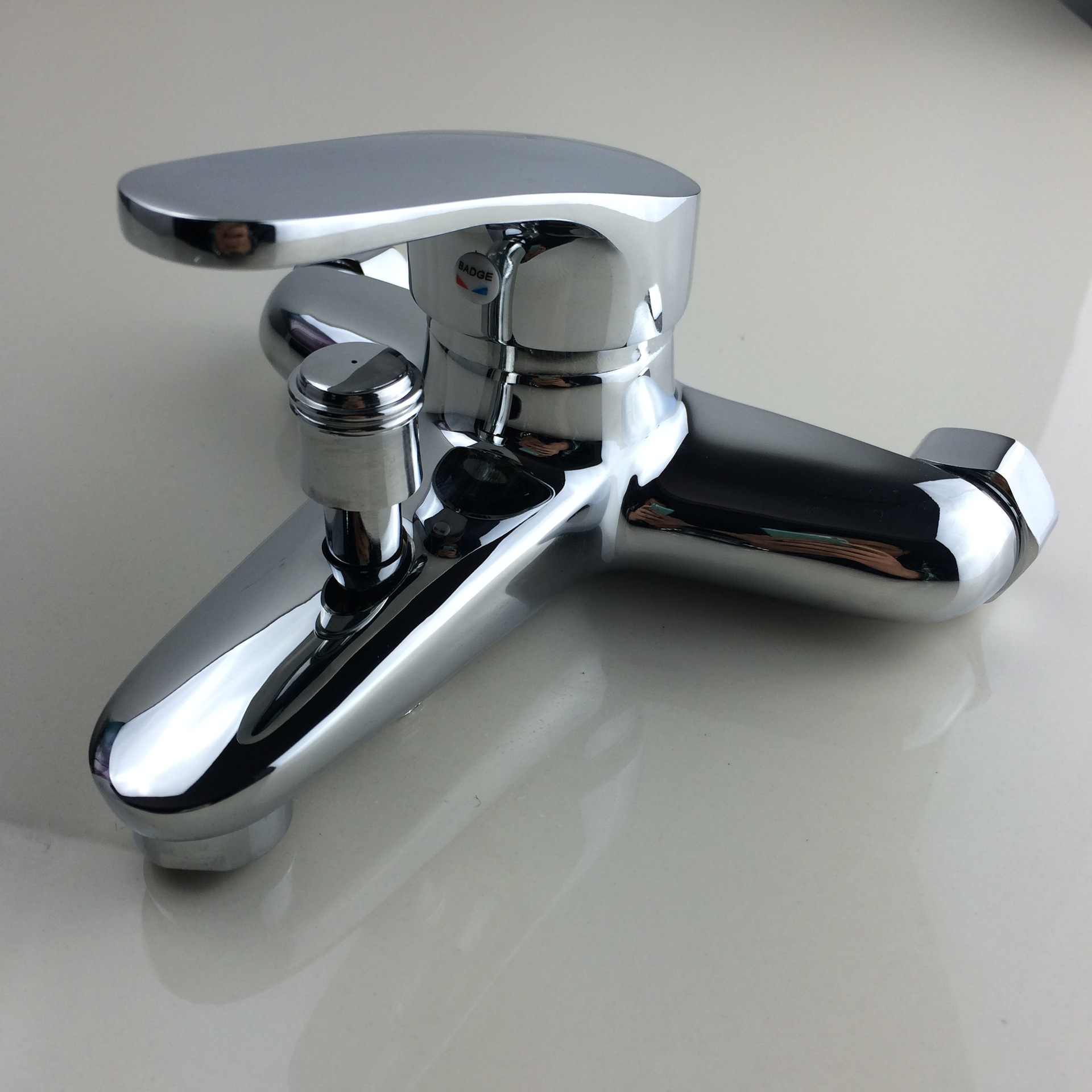 南安水暖厂家直销全铜龙头赛洛三联浴缸龙头淋浴龙头批发