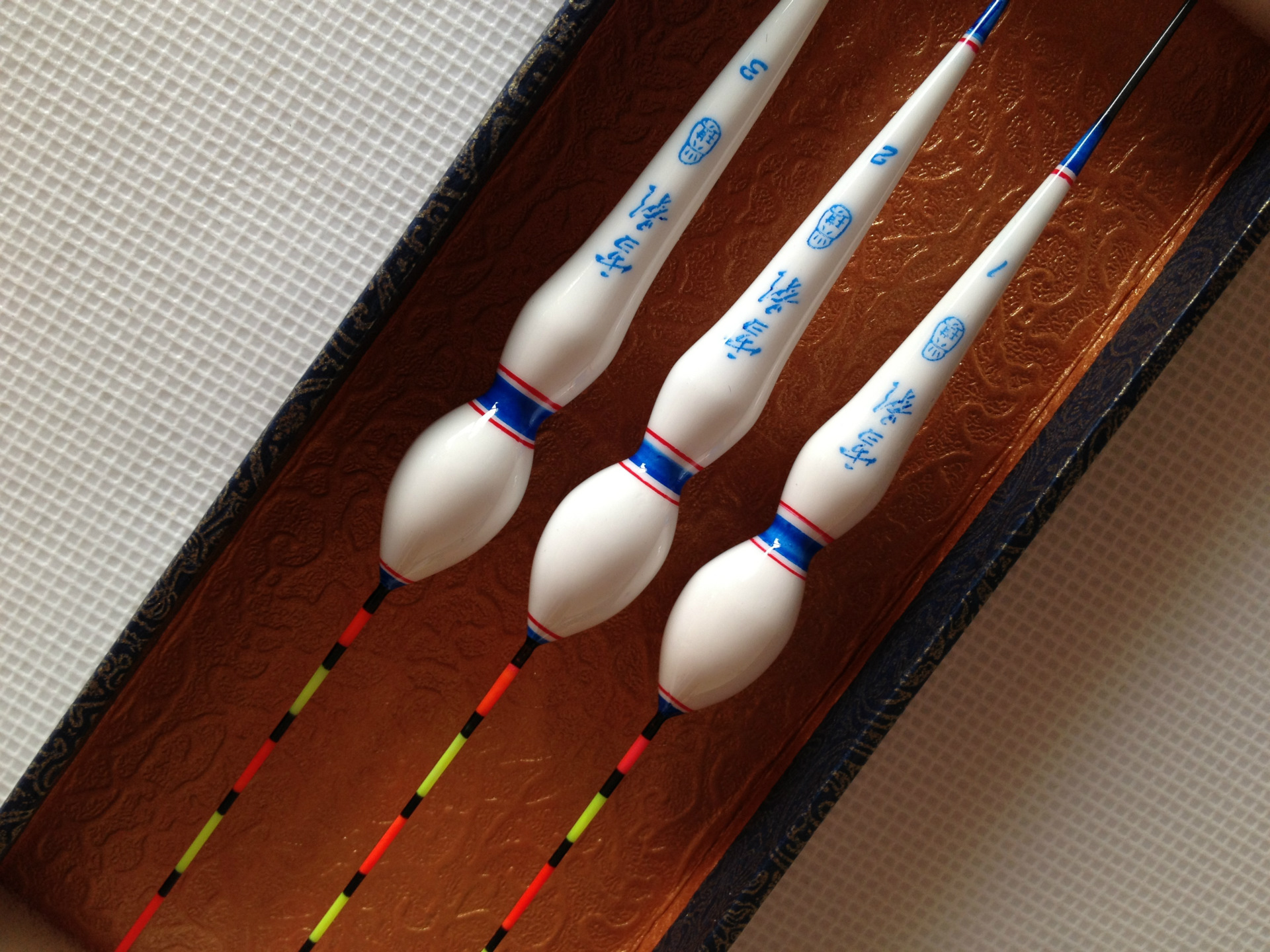 浮漂套装特价批发 中档巴尔杉加粗尾异形葫芦型套漂钓鱼具鱼漂