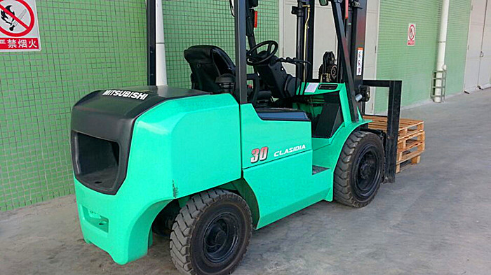 现货供应三菱叉车 三菱平衡重式柴油叉车 新款3吨内燃叉车图片_8