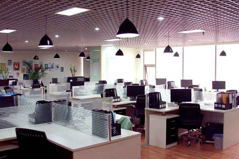 客服办公室无需担心售后