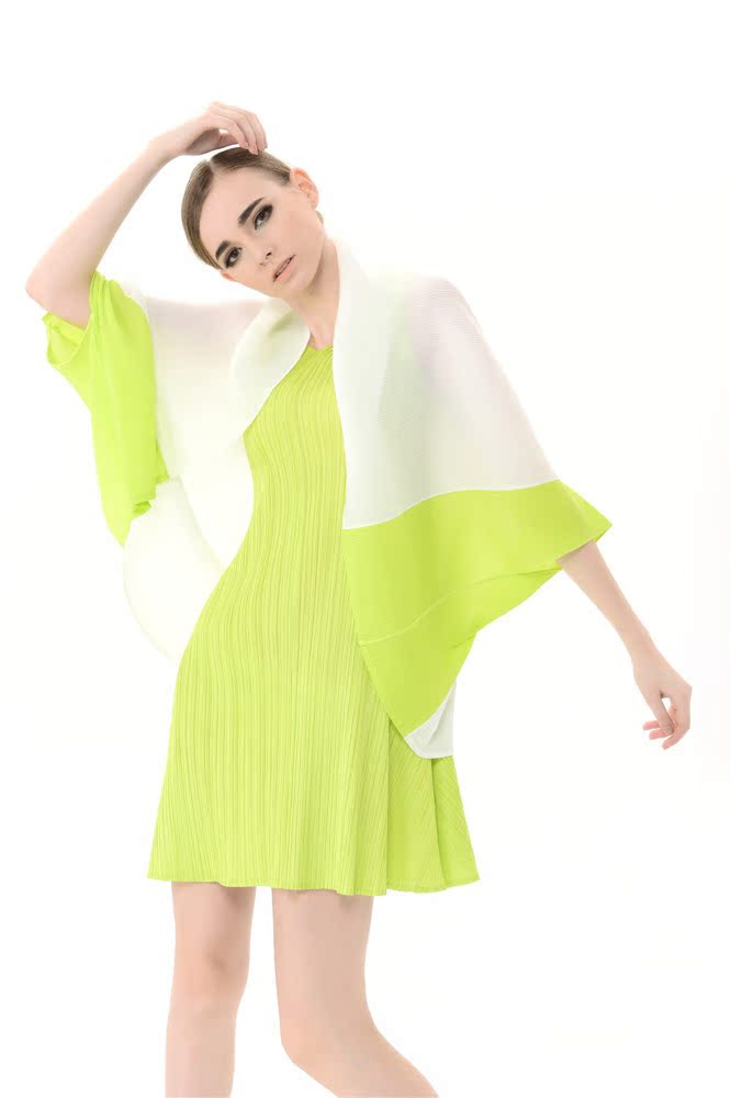 三宅褶衣2014新款原创洋装褶皱夏装拼色披肩外套063