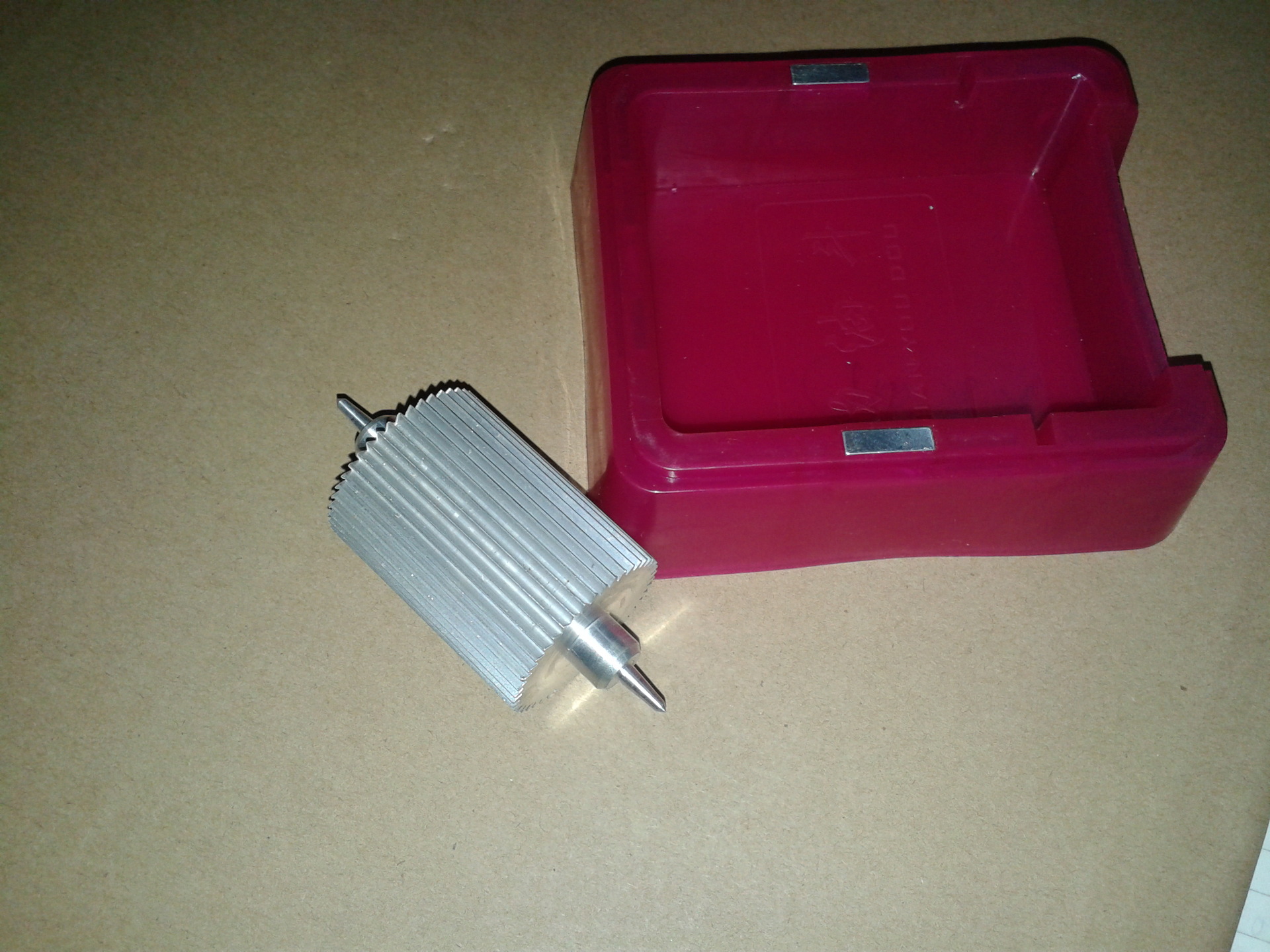 热销推荐 无轴承粗齿边油斗 边油工具油边盒 上油快且饱满