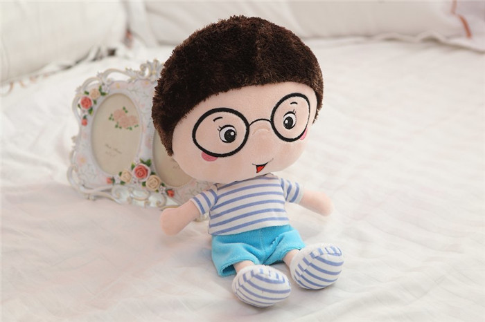 秋季批发 可爱穿衣服情侣毛绒人偶公仔玩偶 布娃娃 学生生日礼物