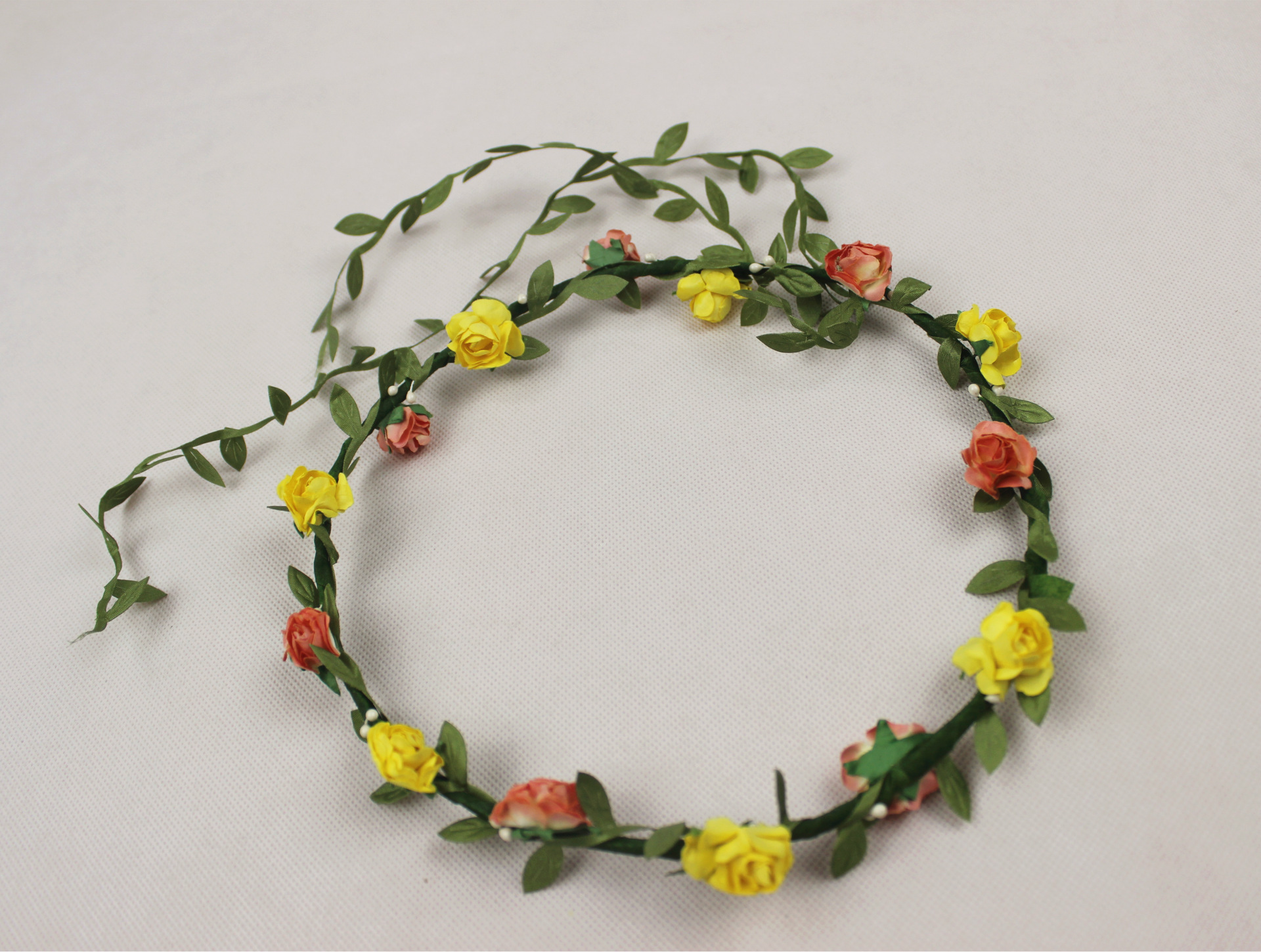 新款新娘纸花环 双色伴娘花环 海边度假写真道具 儿童派对发饰