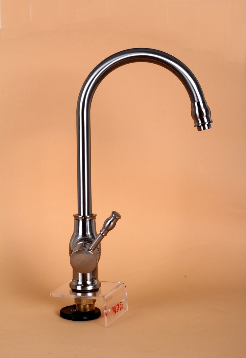 锌合金单联式手动水龙头 永不生锈永不退色防止冻裂水管价格 - 中国