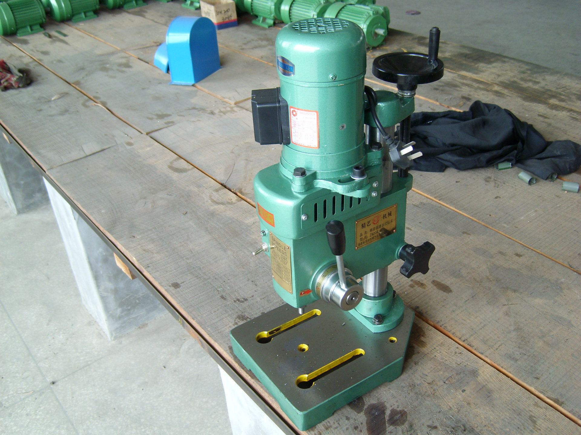 厂家直销z4004高速精密台式钻床 闽丰牌 小型钻床