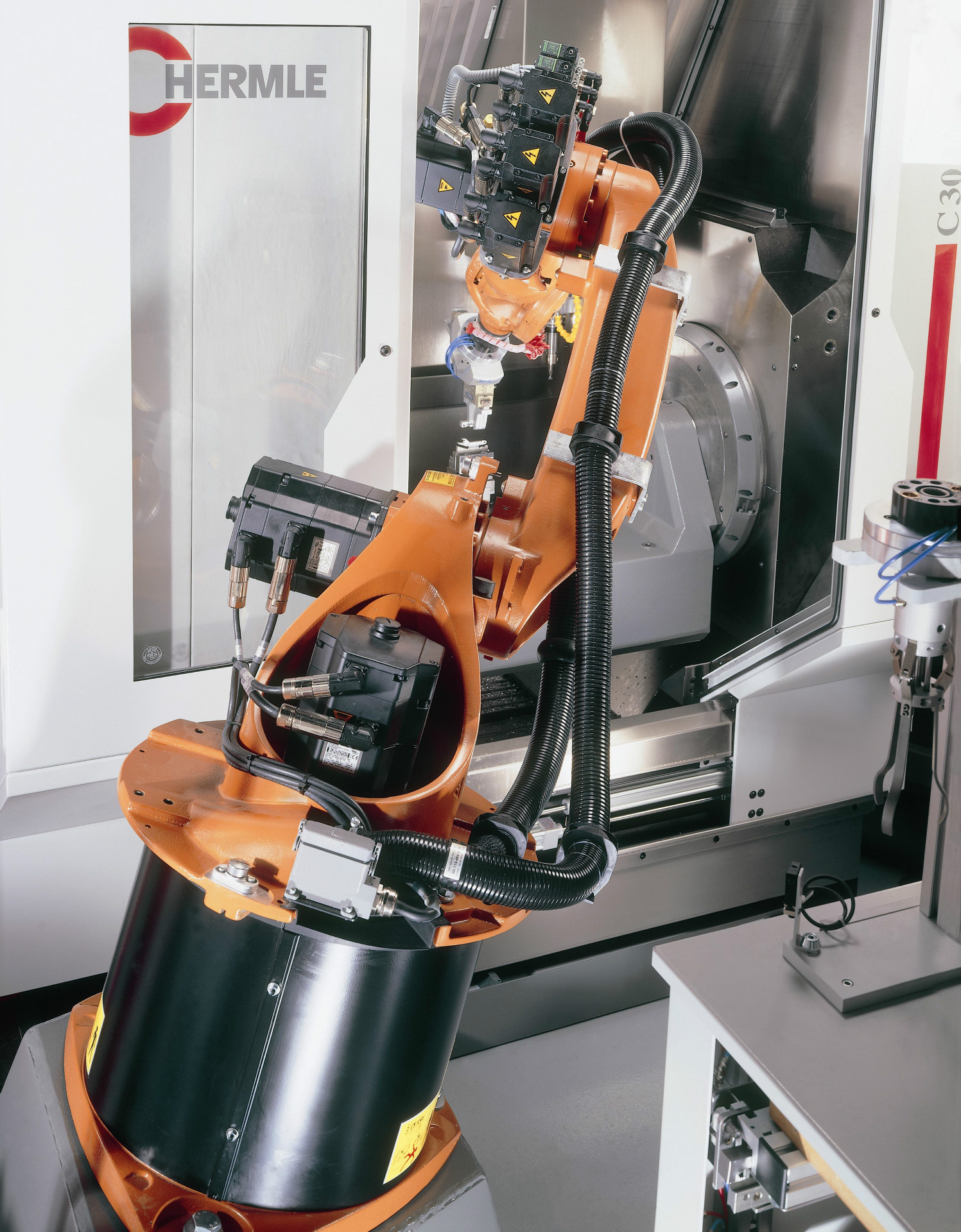 it行业自动化 冲压打磨 冲床上下料机器人 注塑,压铸上下料