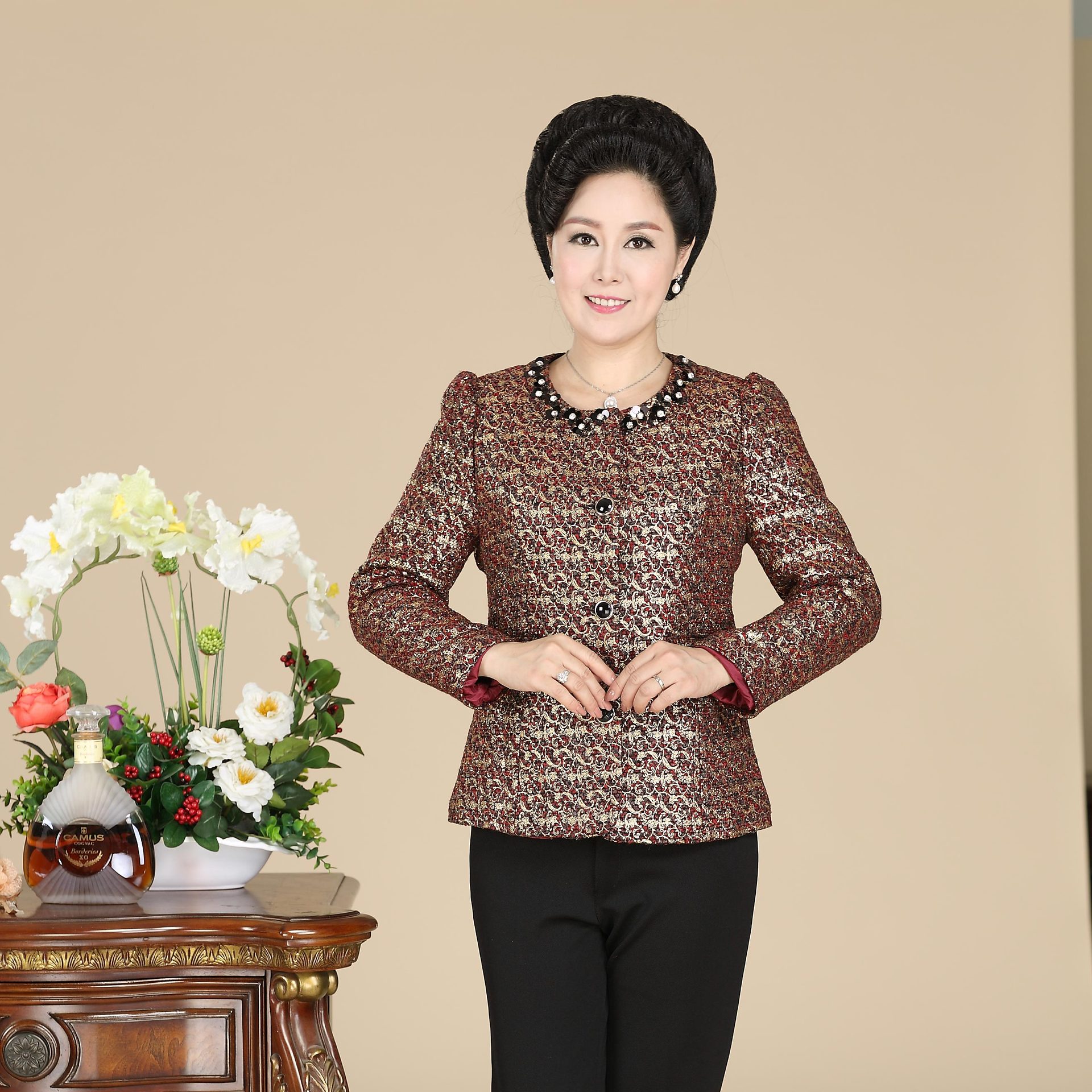 中老年女装外套 中年大码女装时尚修身上衣妈妈装