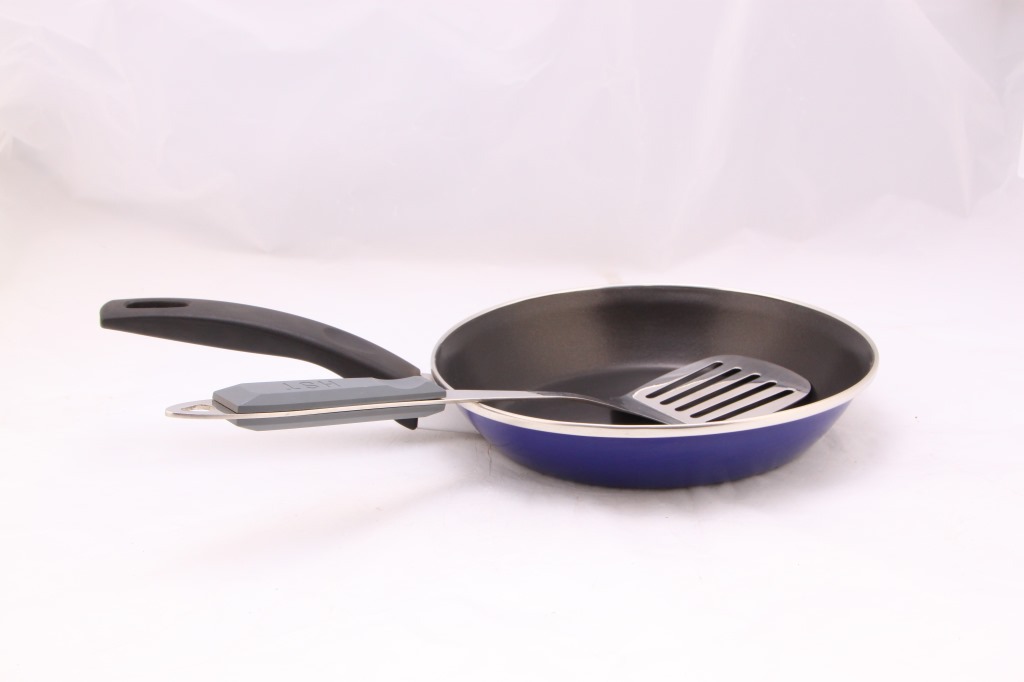 精美搪瓷煎锅 供应批发 珐琅锅烧锅 厂家直销