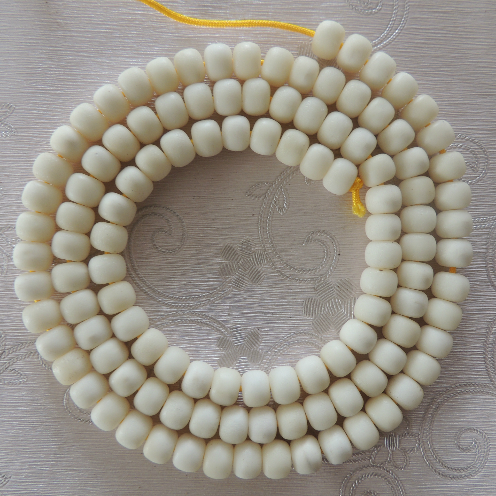 【金冬佛珠】 批发 桶形白玉果念珠108粒手链(素珠114粒)