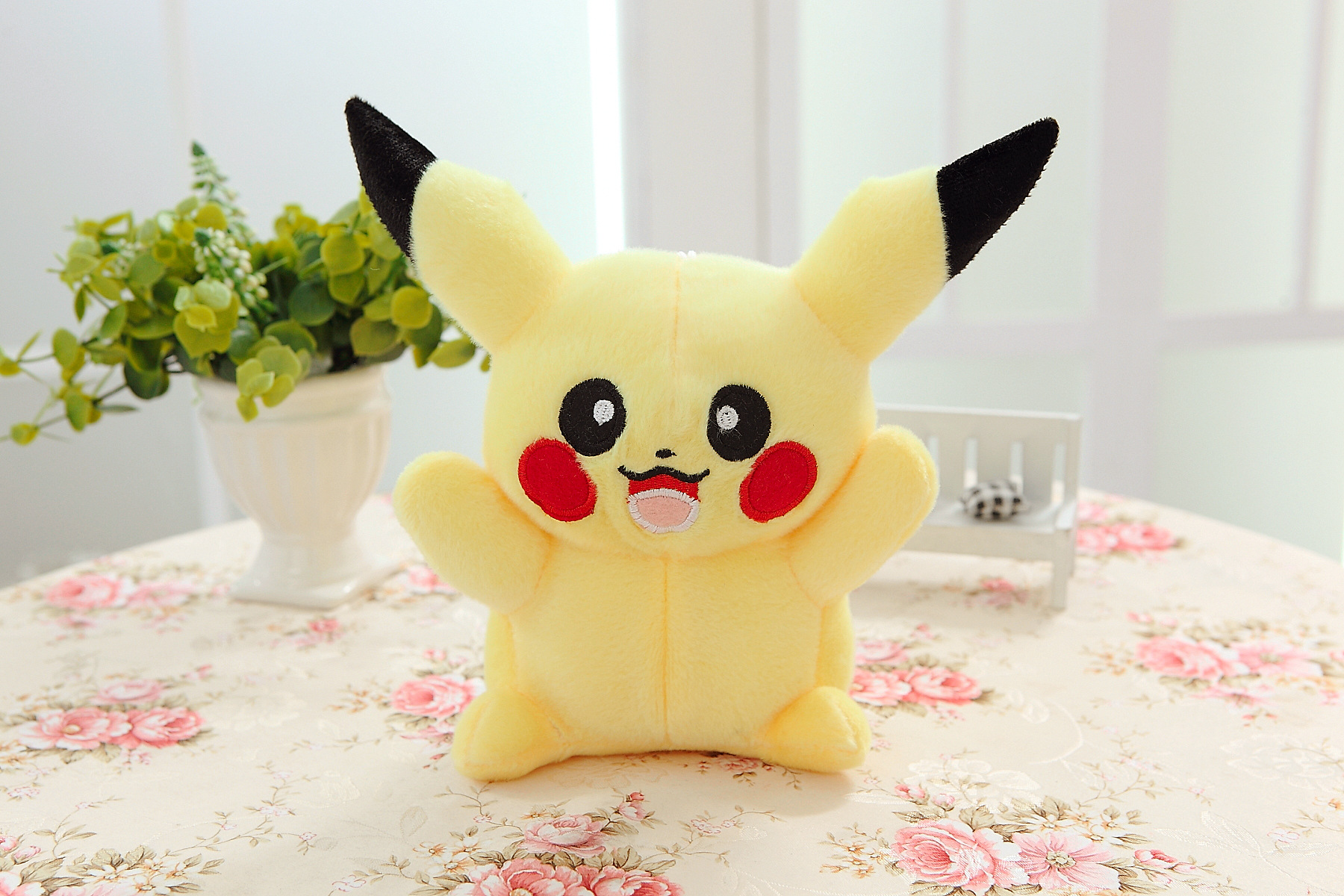 厂家批发皮卡丘挂件毛绒填充玩具 婚庆活动抛洒小公仔 一件代发