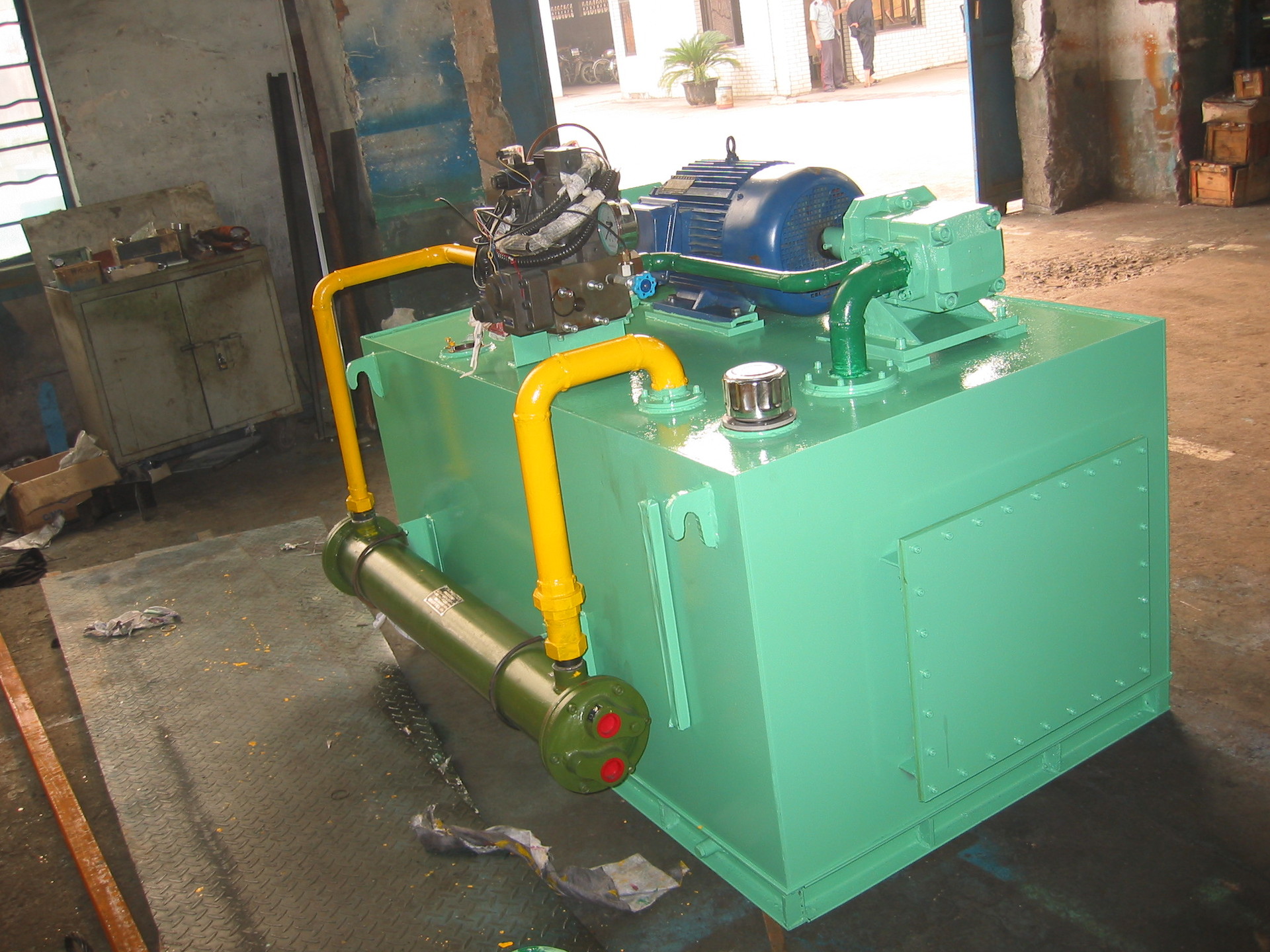 自动液压式胶囊硫化机,胶囊硫化机,硫化机,手动胶囊硫化机