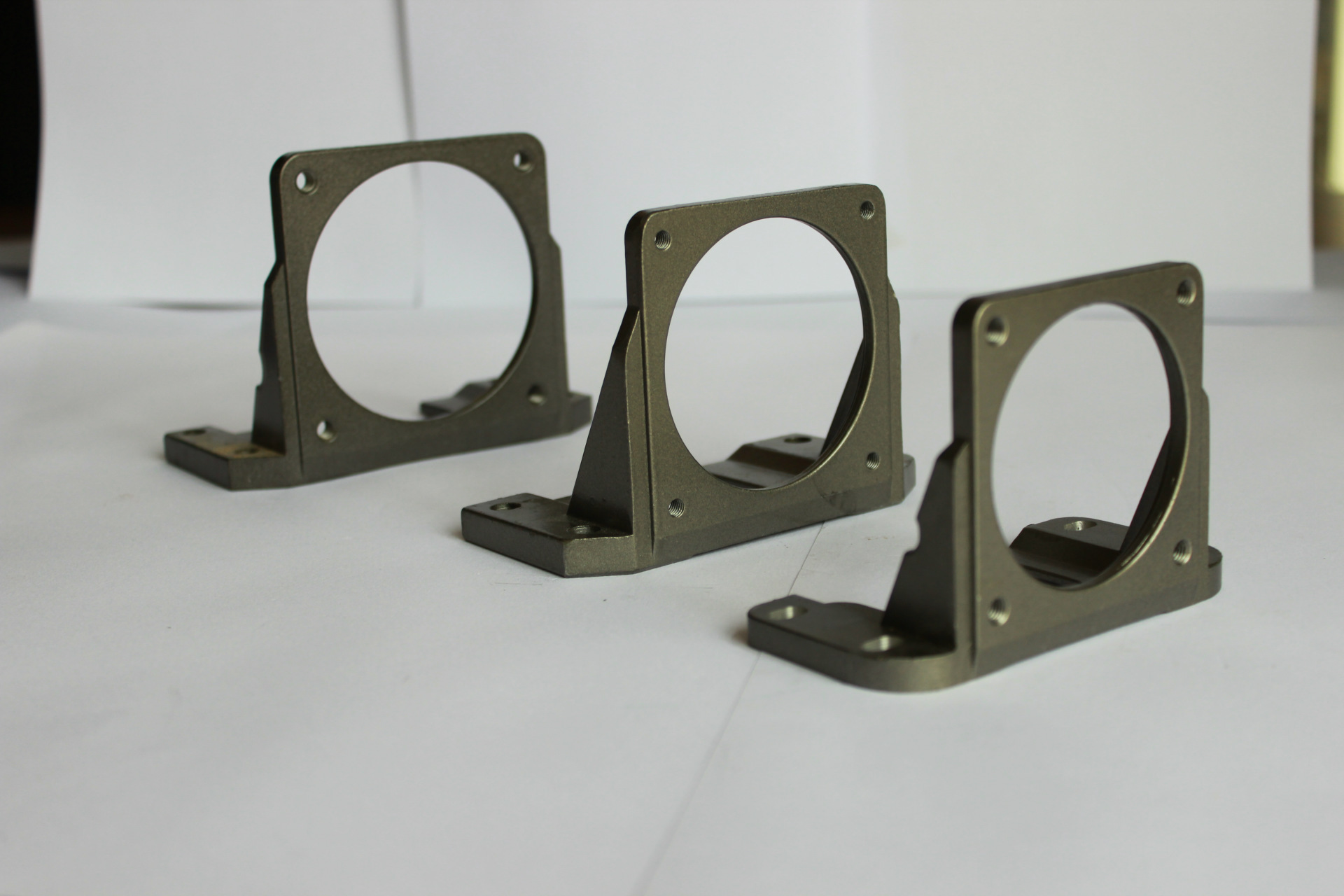 长期出售 减速电机马达安装用l型支架 - 长期出售 减速电机马达安装用