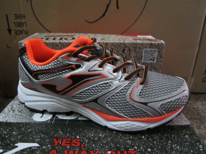 西班牙原单 j*m角马 男士休闲运动鞋 2014年新款 轻跑鞋 订单尾货