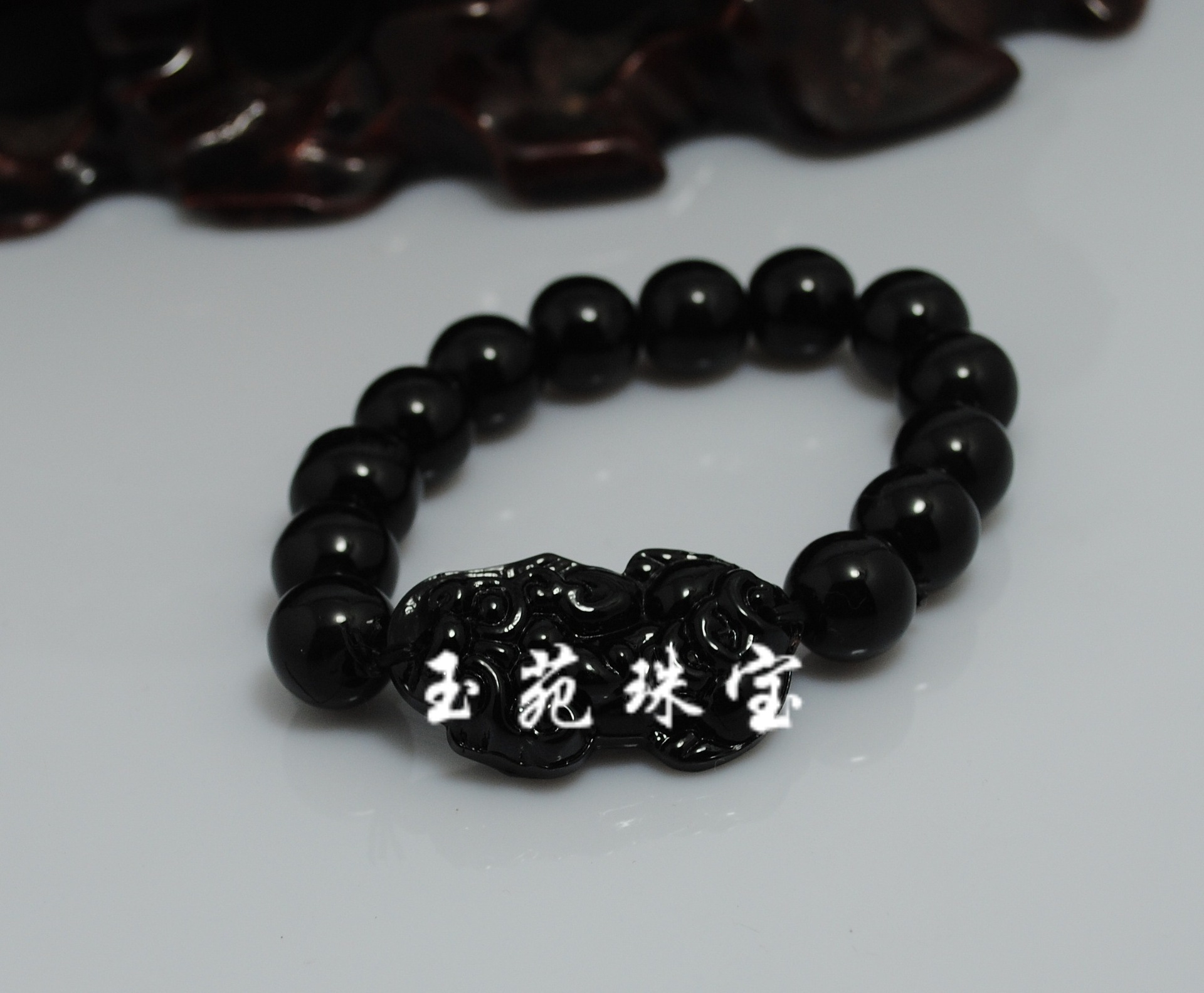 玉苑珠宝 纯天然a货辟邪宝石手链开光黑曜石手工diy貔貅手串批发